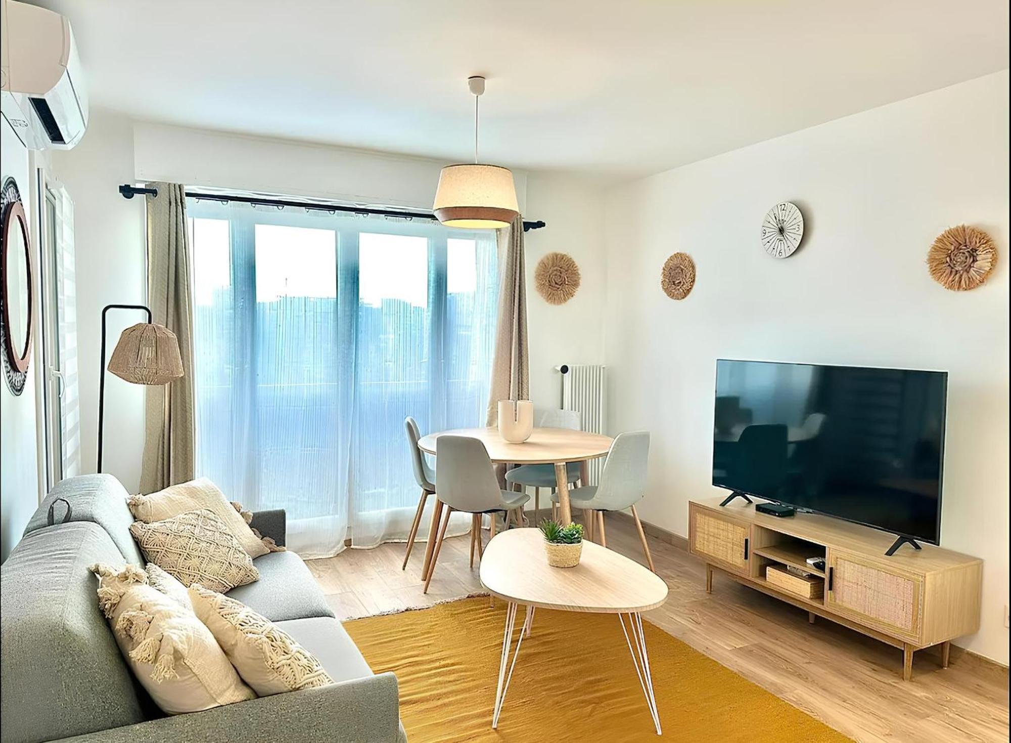 Magnifique Appartement En Face Du Stade Velodrome Marseille Exterior photo