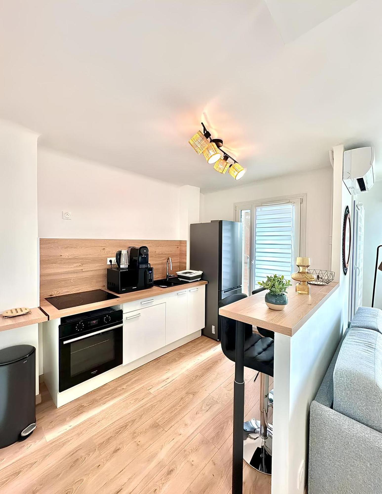 Magnifique Appartement En Face Du Stade Velodrome Marseille Exterior photo